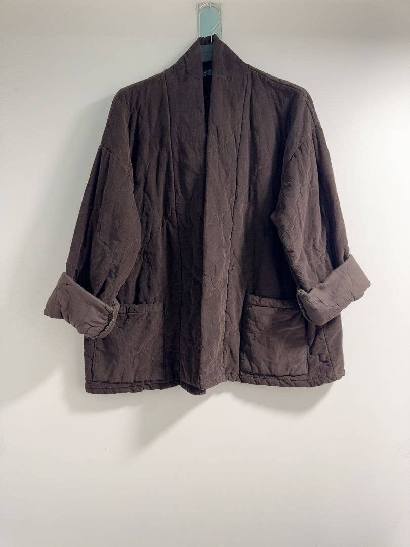 Happy look - Wholesale Jas - Dames - Korte doorgestikte corduroy jas zonder sluiting of kraag2