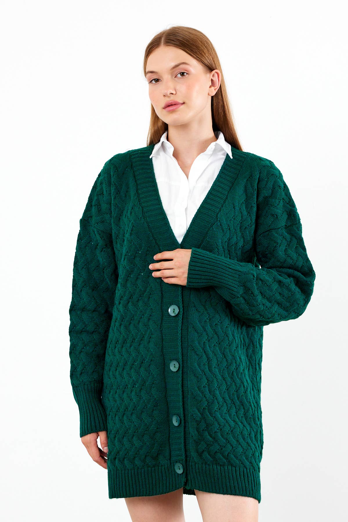 VAV NEW YORK - Vendita all'ingrosso Cardigan - Donna - Cardigan in maglia Cardigan in maglia di media lunghezza Cardigan invernale modesto7