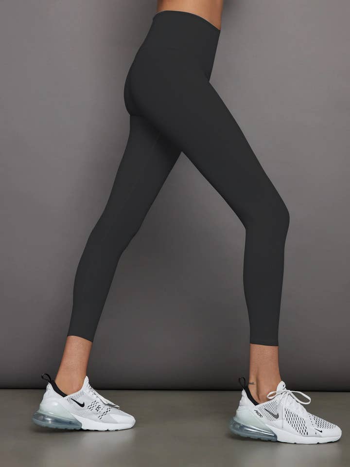 Ribbed 7/8th Legging in Black for wholesale by DYI Define Your Inspiration