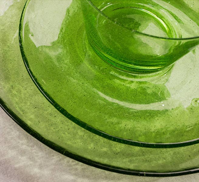 British Colour Standard North America - Wholesale Dinner Plate - BRITISH COLOUR STANDARD - Malachite Green Handmade Large Dinner Plate2