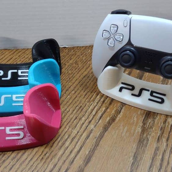 XALT 3D DESIGNS - Wholesale Decorative Tabletop Object - PlayStation 5 (PS5) Controller Stand4