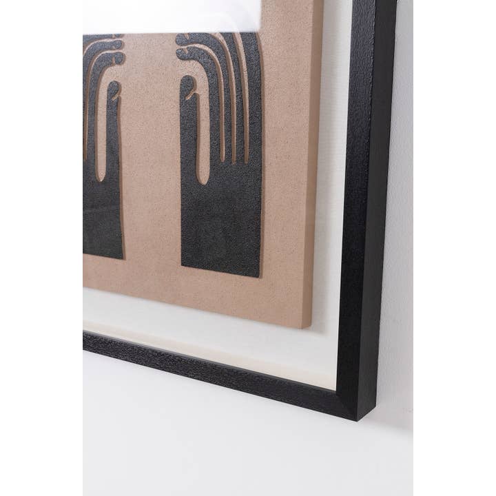 Gdeco - Venta al por mayor Cuadro - Cuadro Vitrina 60*60 Cm, Marco Negro Y Escultura De Madera Tallada Beige Y Negro.