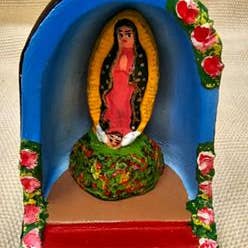 365G Grotto met miniatuur van Guadalupe voor wholesale door Arara Enterprises
