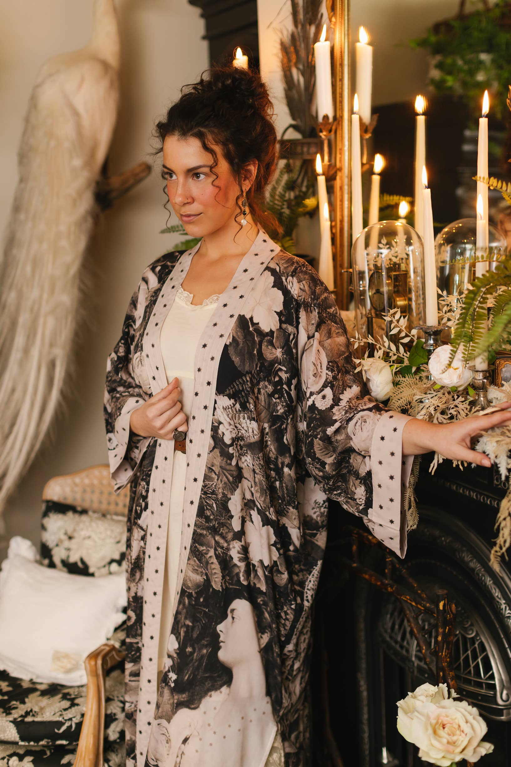 Market of Stars (USA) - Wholesale Kimono - Women's - The Looking Glass Opera Duster Kimono Robe w/ Alice9