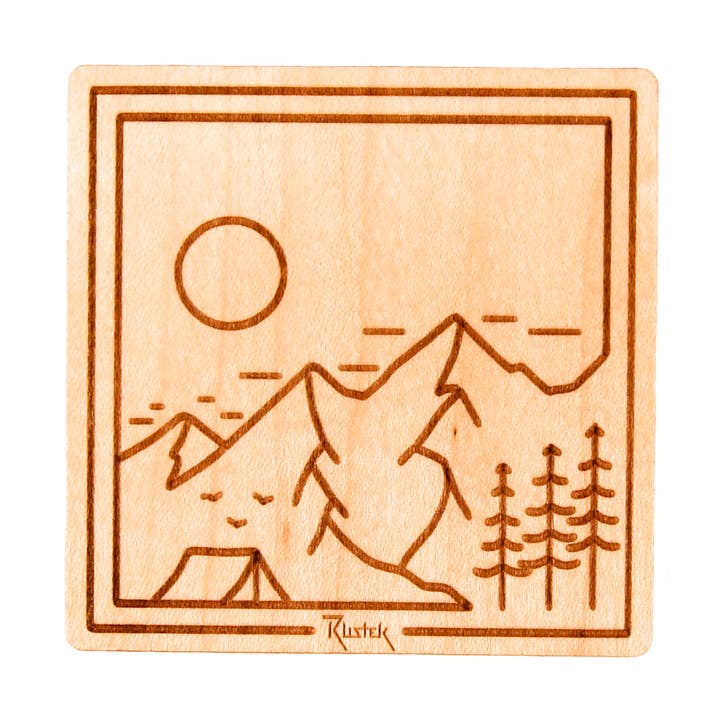 Base Camp - Adesivo quadrato in legno per la vendita all'ingrosso da parte di Rustek Collective