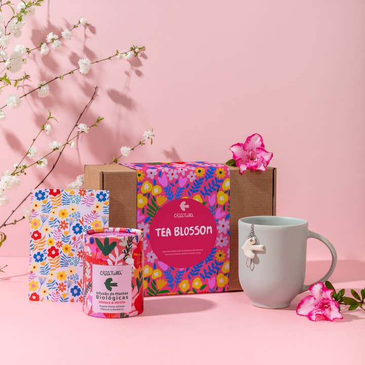 Limited Edition Tea Kit – TEA BLOSSOM and other Purchase Wholesale artesanato para. Free Returns & Net 60 Terms on Faire trending on Faire.
