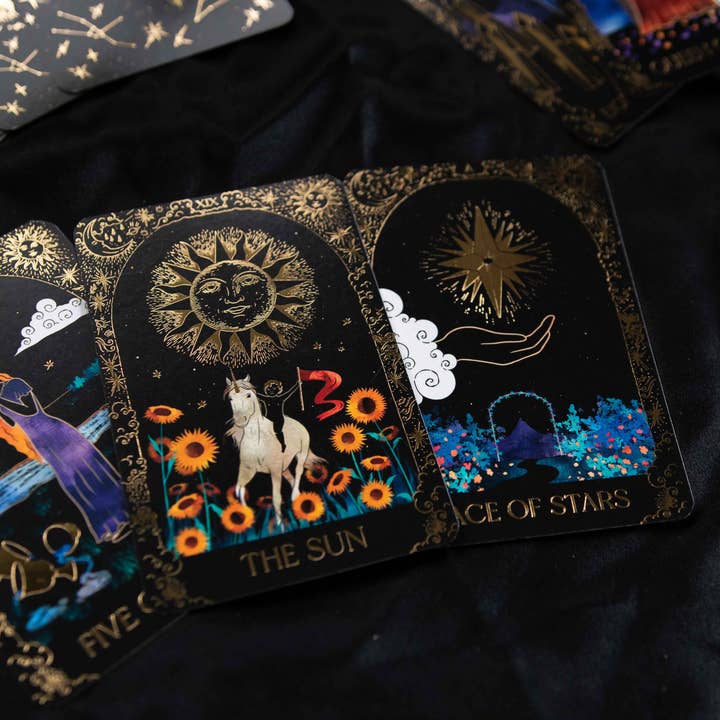 DreamyMoons - Wholesale Tarot Cards - Dreamy Moons Tarot with Gold Foil Detailing