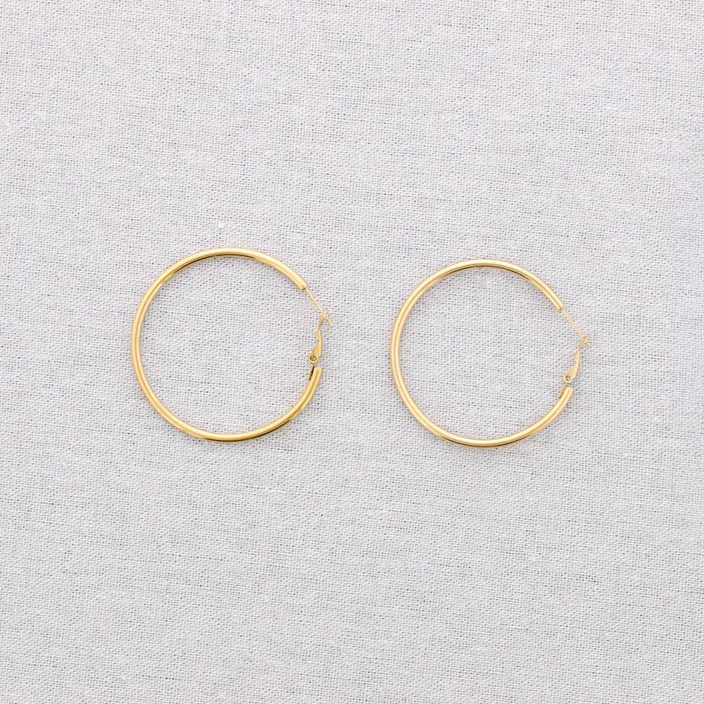 Sonata - Vendita all'ingrosso Orecchini a cerchio - Orecchini a cerchio in acciaio da 5 cm0