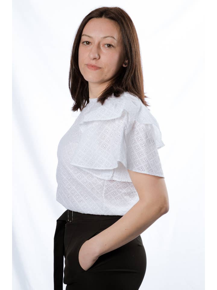 CBYOU - Wholesale Blouse - Dames - Damestop in Engels borduurwerk3