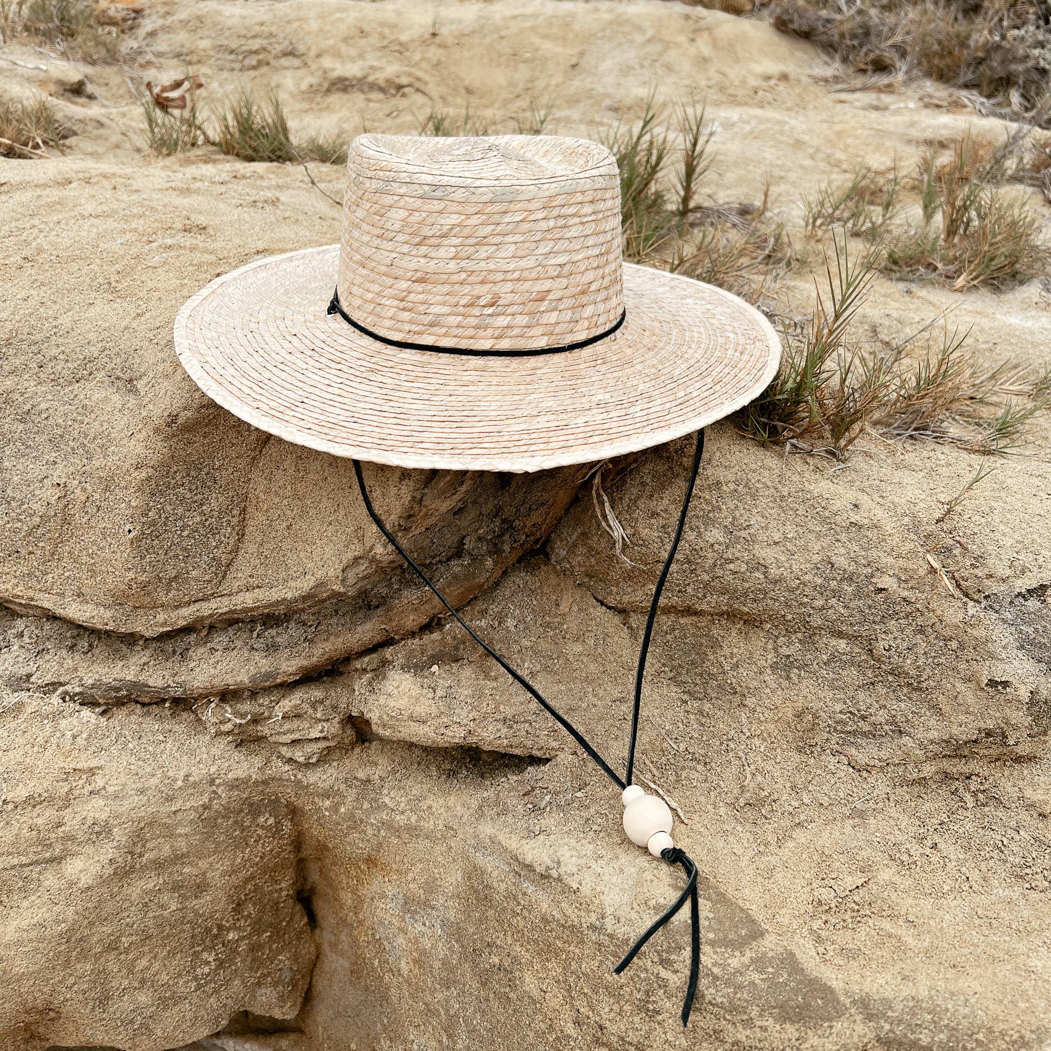 Leah - Wholesale Straw Hat - Women's - Telescope  sun hat + chin strap, best beach hats for women5