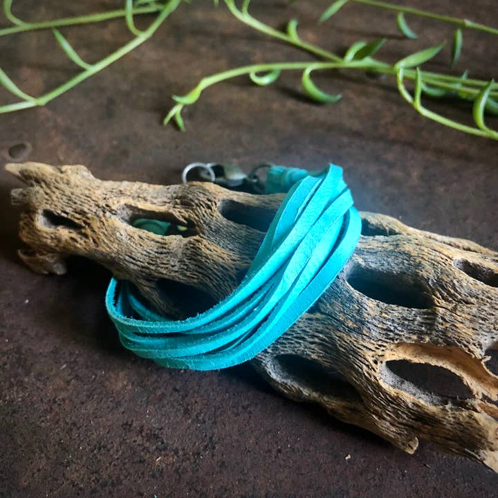 Turkis & Sølv Læder 7-Strand Armbånd - Turkis & Sølv, Boho Western for engroshandel på Faire7