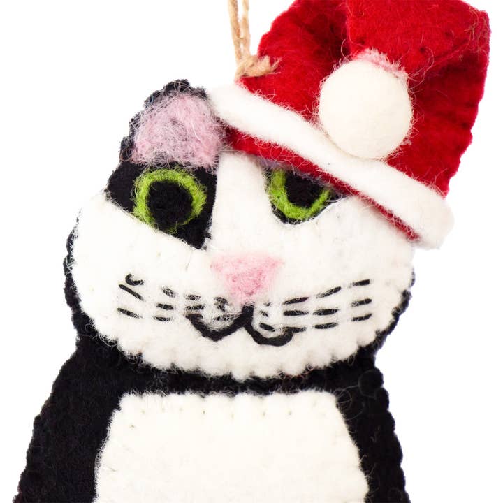 Global Crafts - Wholesale Ornament - Zwart-wit tabby Santa Cat vilten ornament2