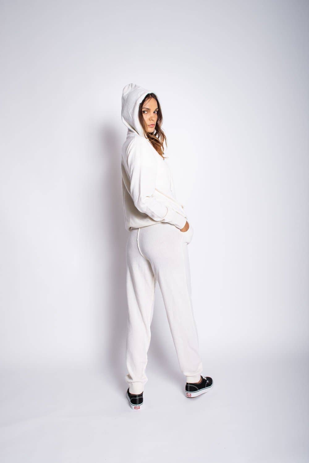 Karen Thomas – wholesale Lounge set – Women's – Cashmere Loungewear Sweatsuit Two Piece Set0