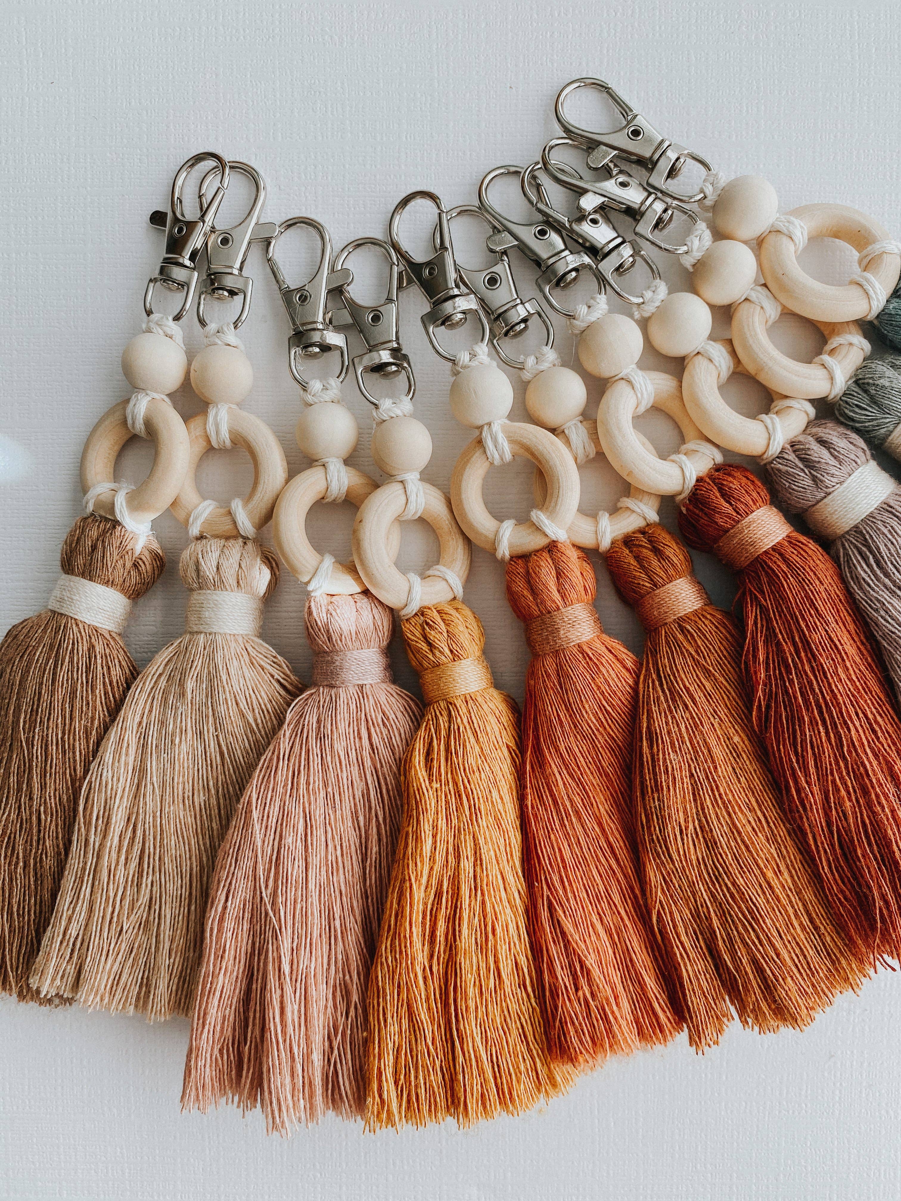 DayCrafter – Großhandel Schlüsselanhänger – Damen – Holz ätherisches Öl Schlüsselanhänger Diffusor3