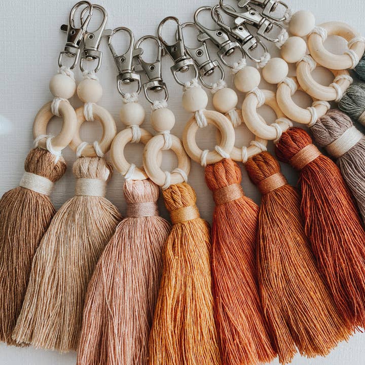 DayCrafter – Großhandel Schlüsselanhänger – Damen – Holz ätherisches Öl Schlüsselanhänger Diffusor3