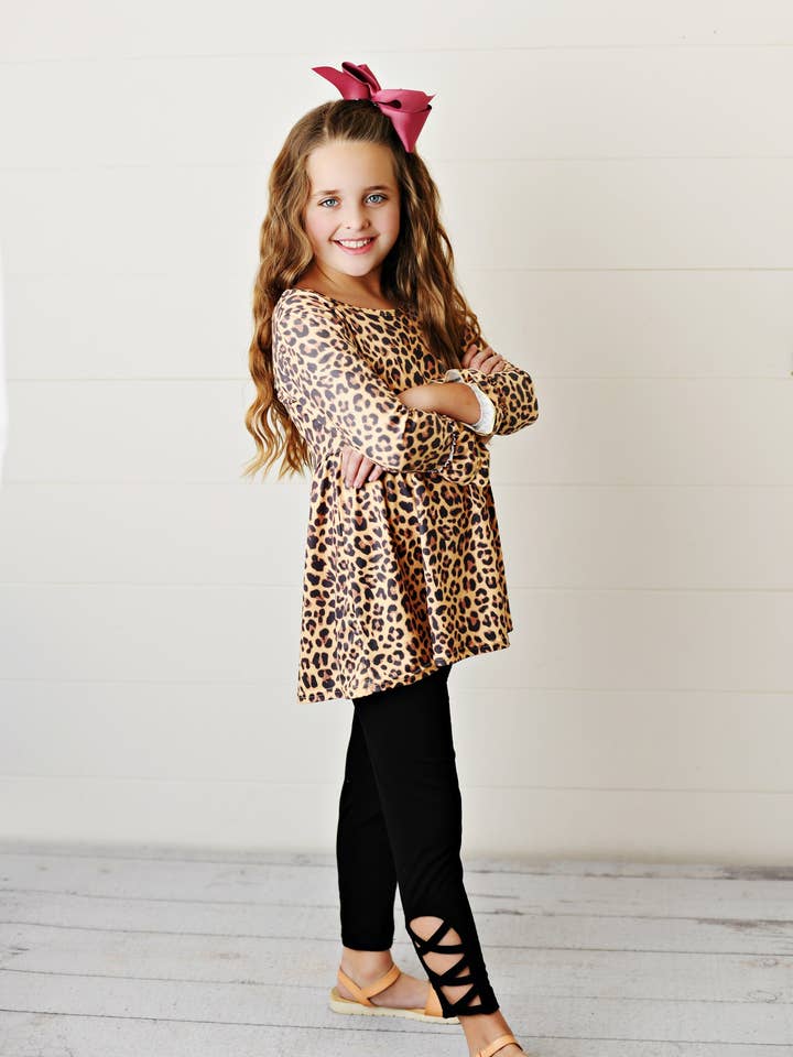 Adorable Sweetness - Wholesale Top & Leggings Set - Kids - Leopard Leggings Set0