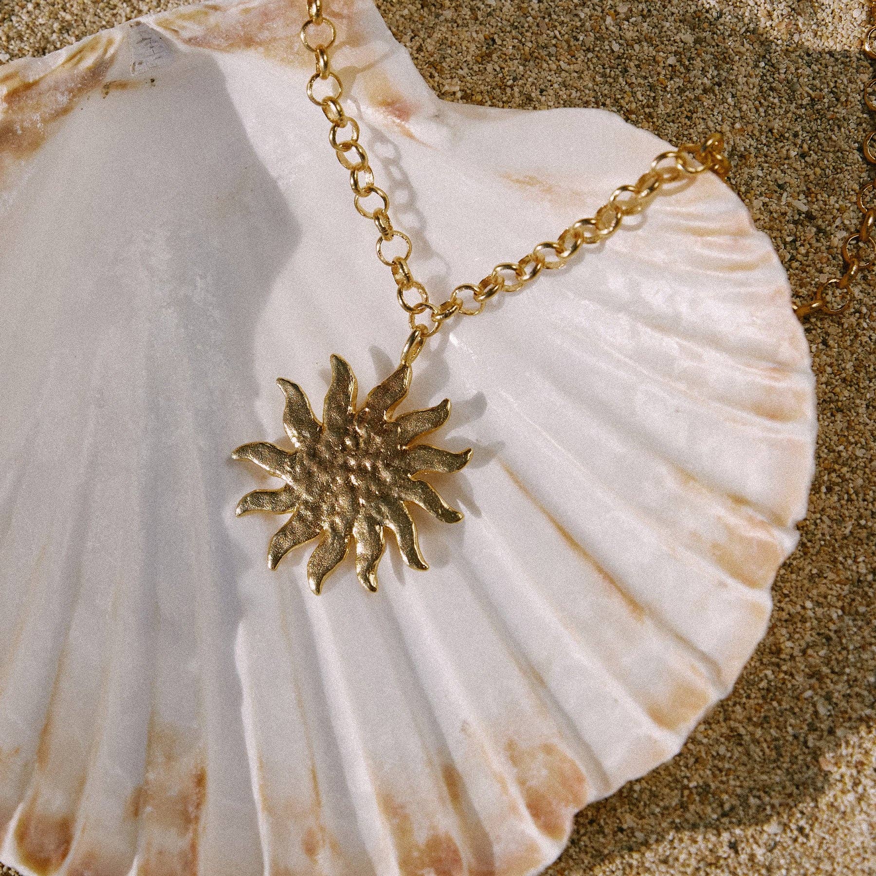 Agapée Jewelry - Wholesale Pendant/Charm Necklace - Helio Necklace | Jewelry Gold Gift Waterproof5