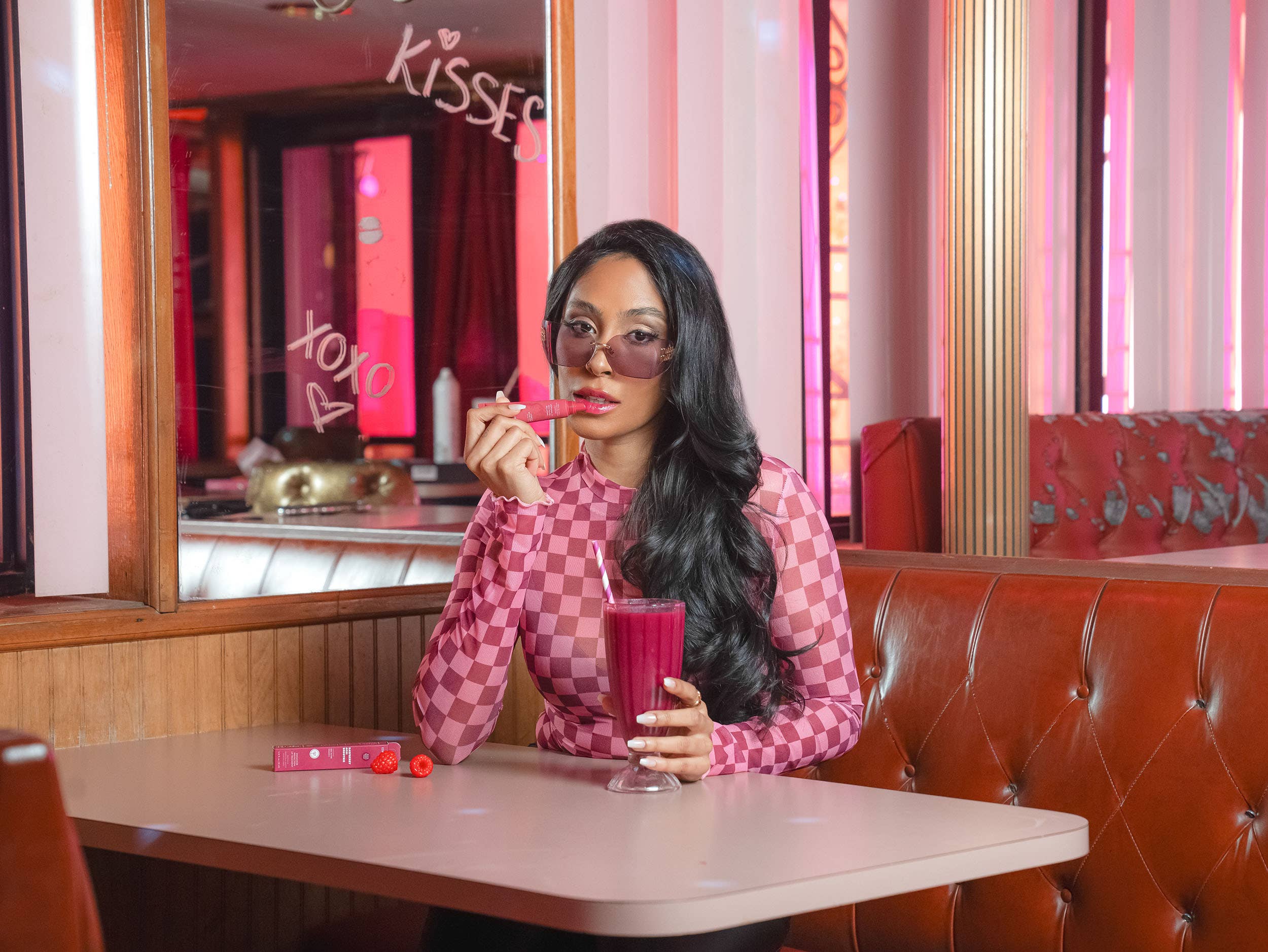 ESW Beauty - Vente Baumes à lèvres - Traitement protecteur amélioré pour les lèvres au smoothie à la framboise et à l'açaï3