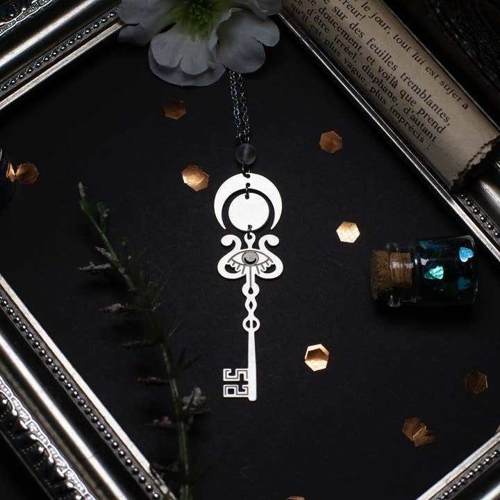 nøglevedhæng halskæde i rustfrit stål for engroshandel hos noemie zomby