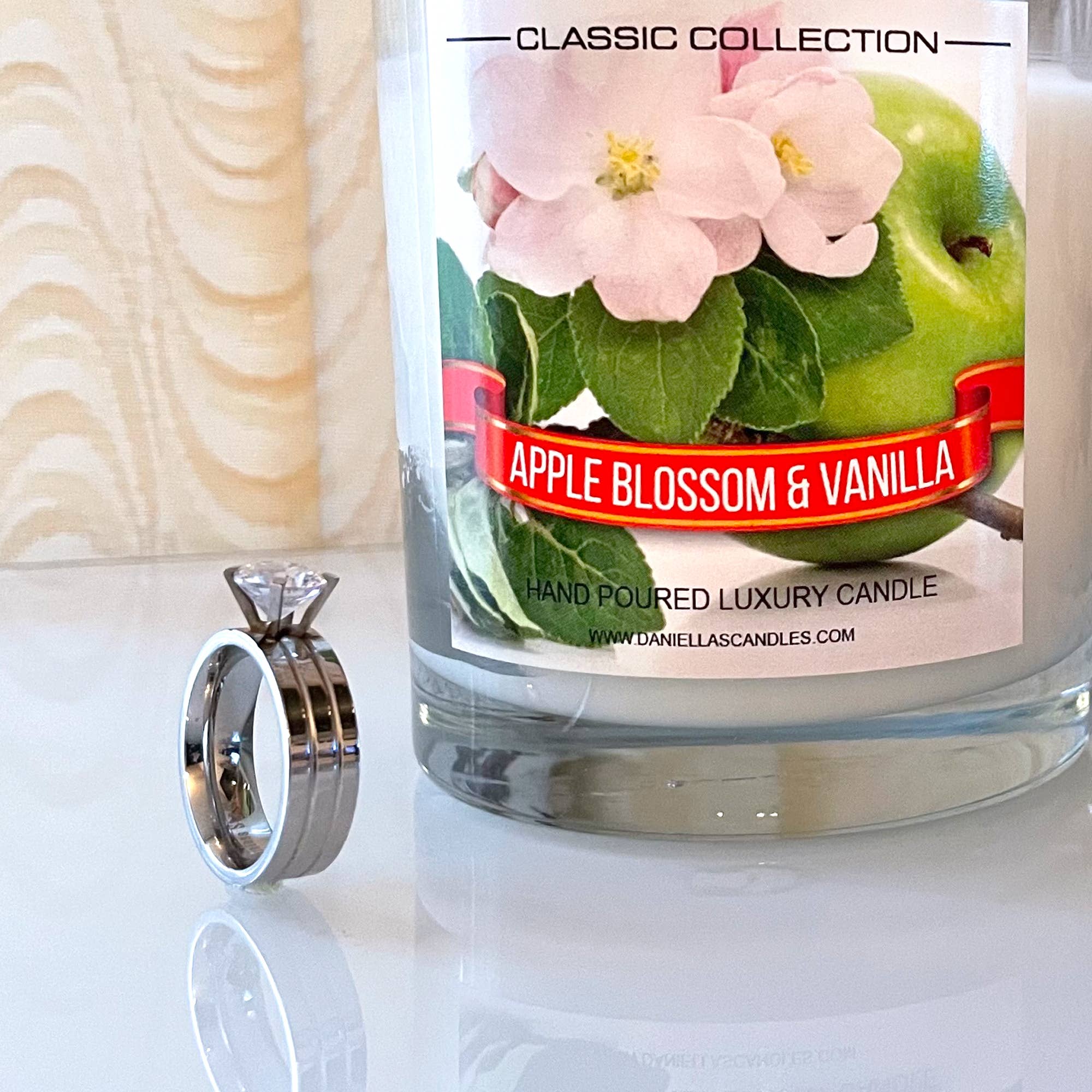 Daniella’s Candles - Vente Bougie en bocal - Bougie bijoux fleur de pommier et vanille5