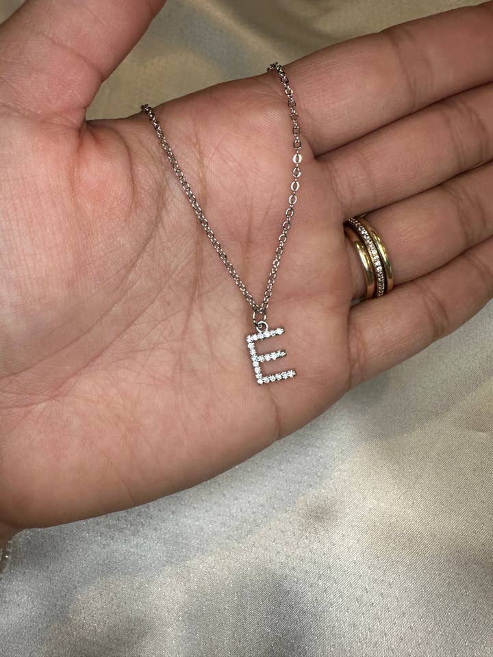 Silver Initial halsband (Minimal Pave) för wholesale av Starlite By J