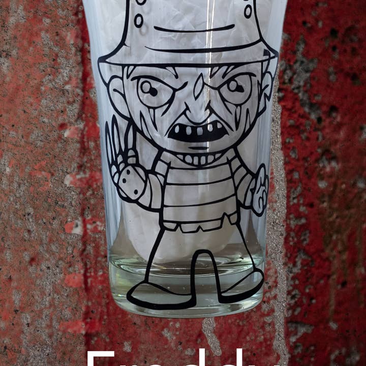 Mommas Craft Workshop - Wholesale Shot Glass - Horror Crew Shot Glasses5