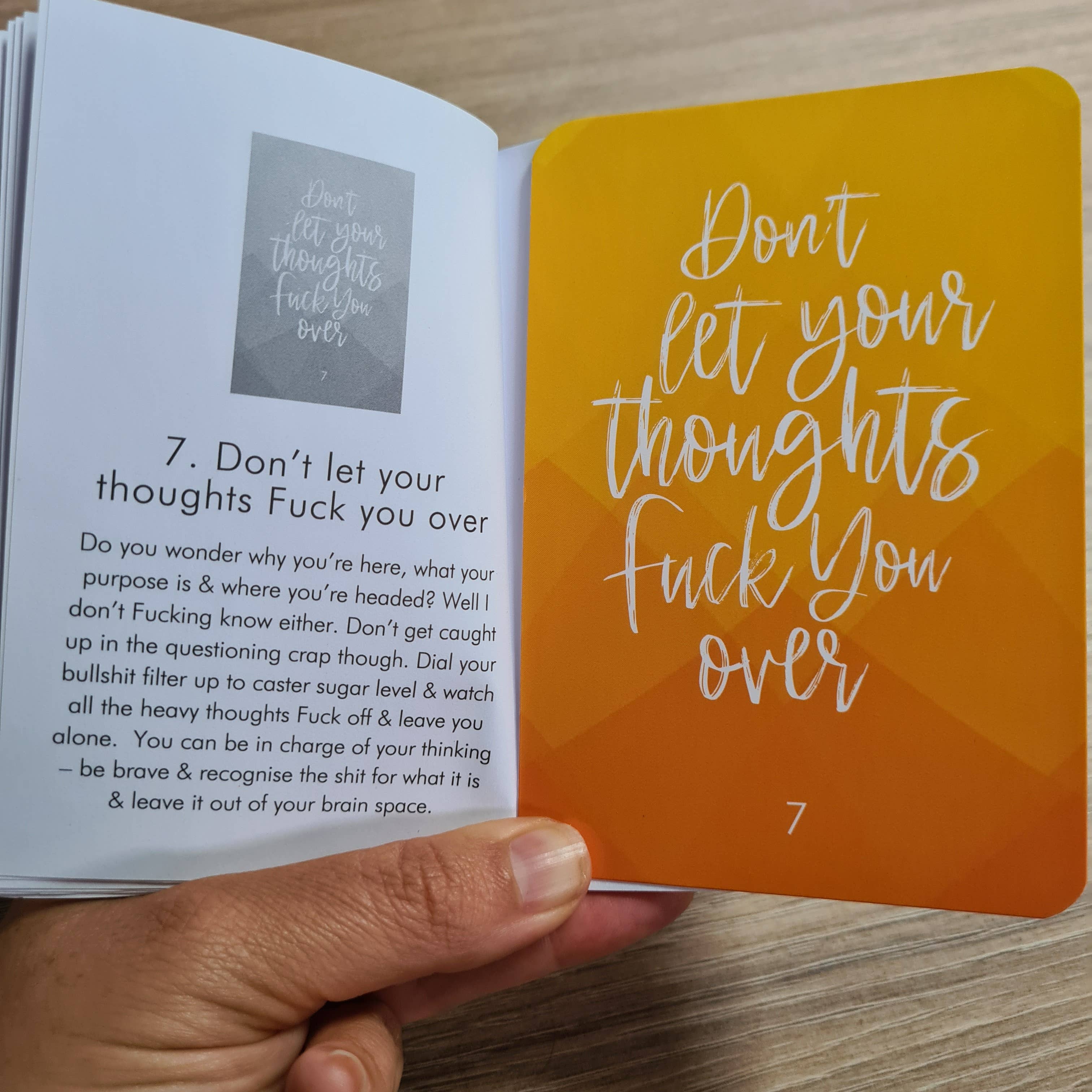 Lyndy Jewell - Vente Cartes de tarot - The Fucking Honest Oracle Cards5