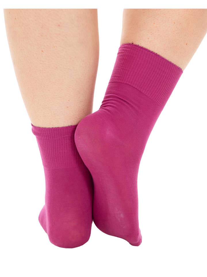 Pamela Mann - Wholesale Socks - Women's - Extra Wide Cotton Socks4