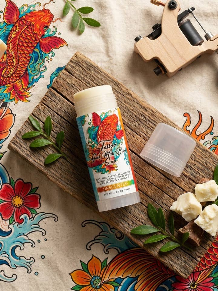 Oh mai ! Bâton de baume de tatouage pour la vente par O My! Bath and Body