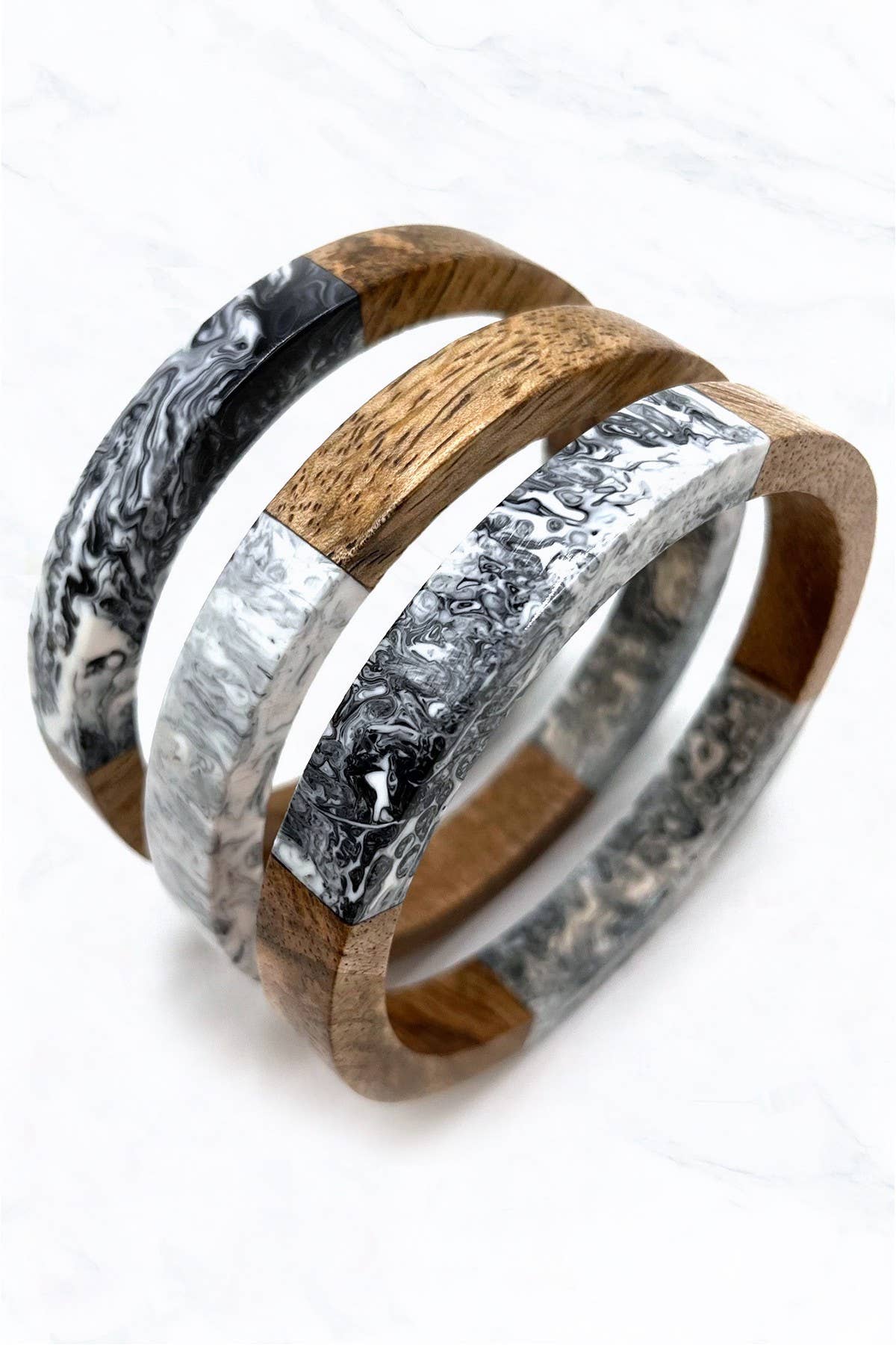 Suzie Q USA – Großhandel Schmucksets – 3pcs Holz-Armreif0