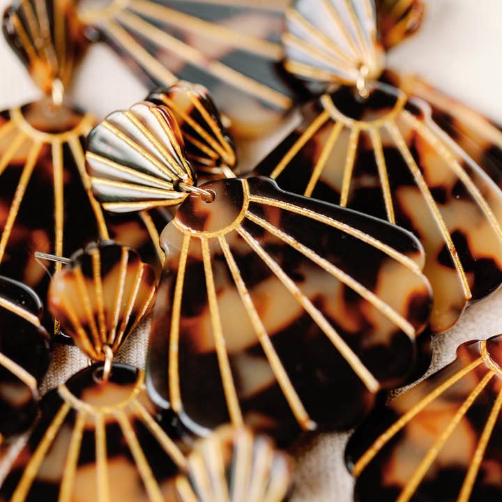 St Armands Designs of Sarasota - Wholesale Dangle Earrings - Brown Tortoise Shell Statement Earrings