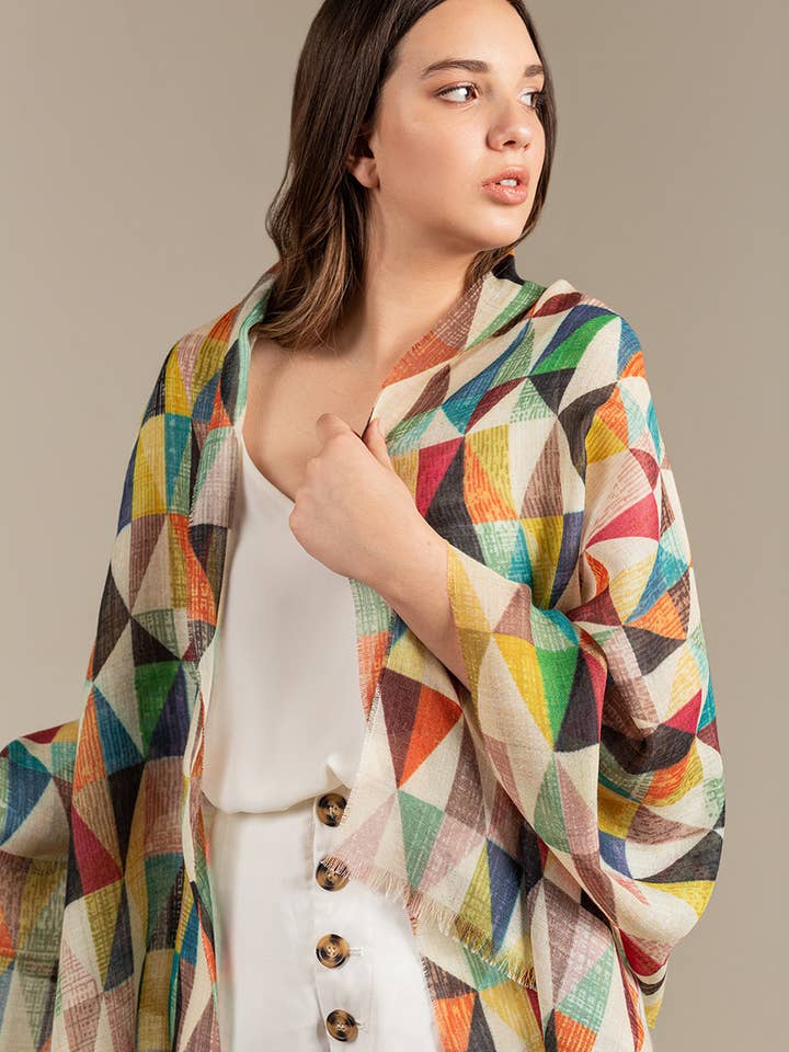 Uliuma for wholesale by KUNA - Feel The Hands Of The Andes