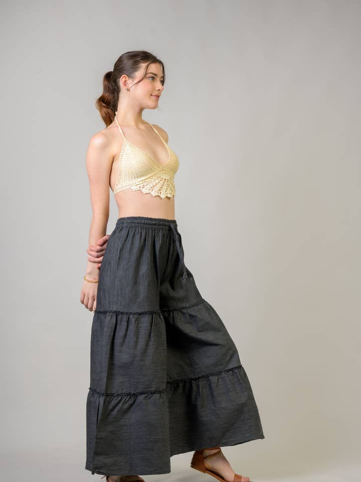 Pantalon en jean Rhea à nouer sur le devant pour la vente par Rhea