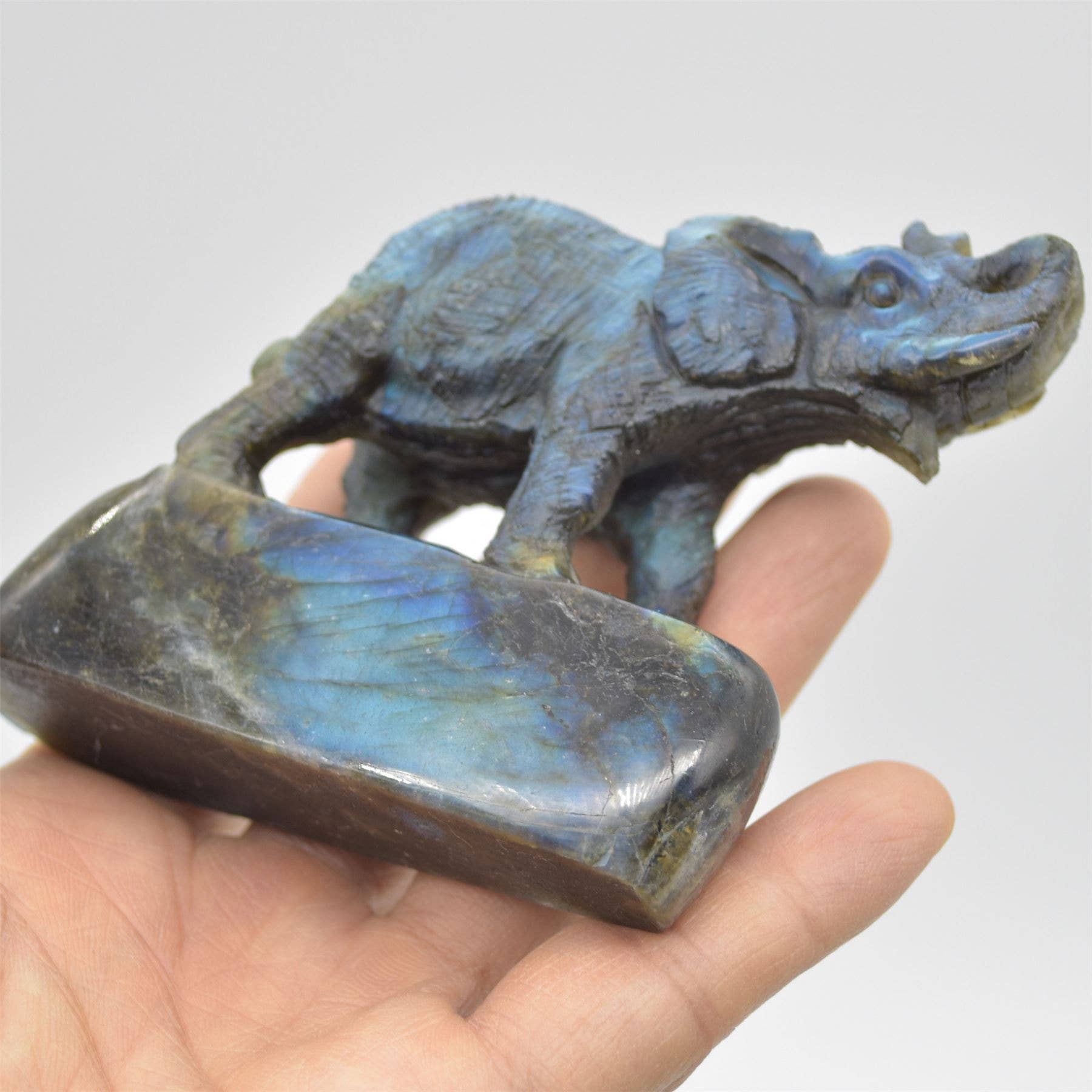 Grey Labradorite Elephant - 8 cm X 8 cm X 3 cm - 222 Grams for wholesale on Faire1
