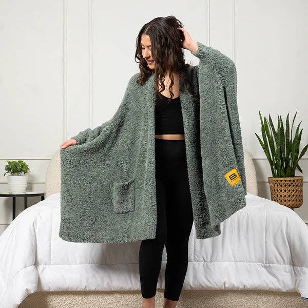 Big Blanket Co - Wholesale Robe - Unisex - Premier Plush™ Wrap52