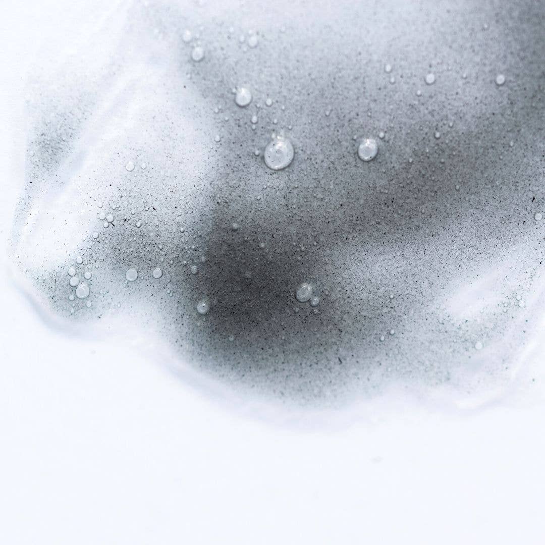 Bella Vida Santa Barbara - Wholesale Facial Cleanser - Coco Citrus Noir Cleanser with Tremella Mushroom & Charcoal1