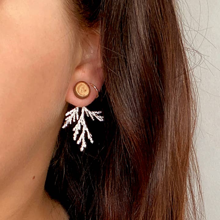 Juniper Branch Oreilles pour la vente par Birch Jewellery