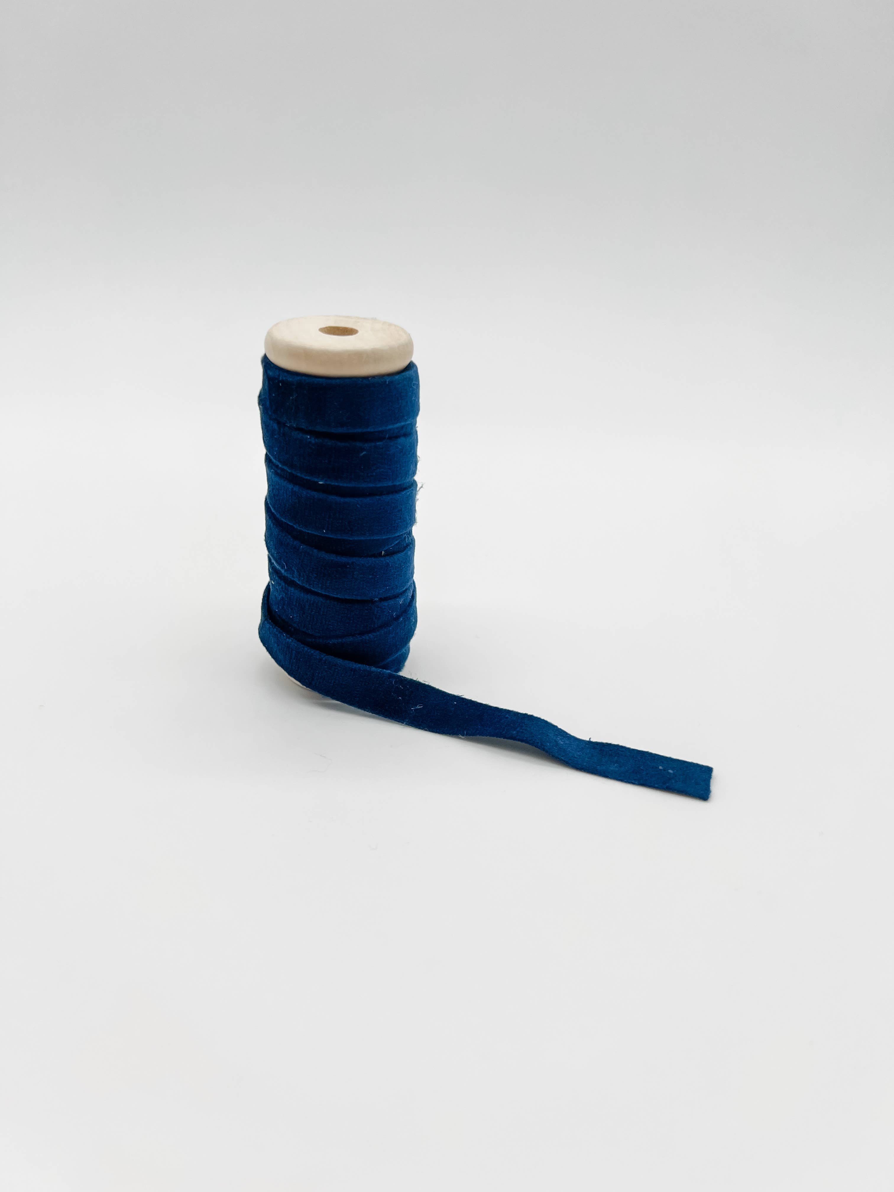 Trim & Twine - Vente Ruban – emballage cadeau - Velours fin - Bord fini4