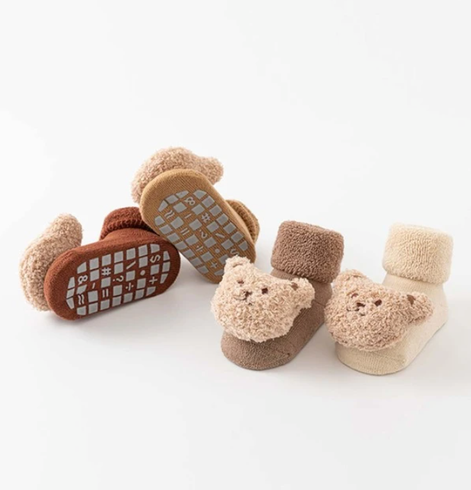 Miss Q Baby - Vente Chaussettes – bébé - 4 paires de chaussettes antidérapantes pour bébé en apprentissage de la marche4