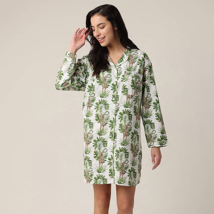 Chemise de nuit léopard pour la vente par Mahogany