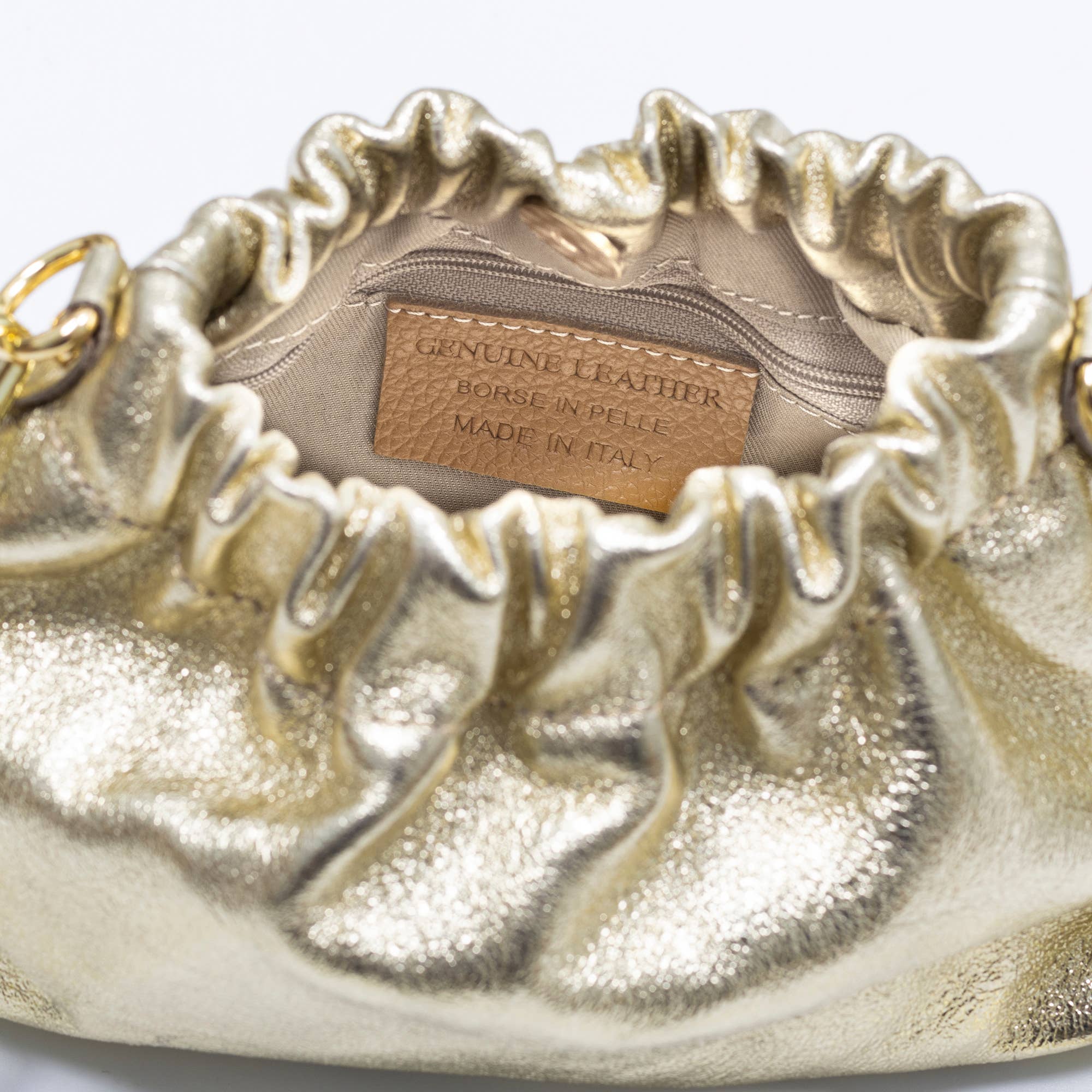 FIRENZE ARTEGIANI - Wholesale Shoulder Bag - Women's - Ascea genuine laminated leather crossbody bag with metal strap6