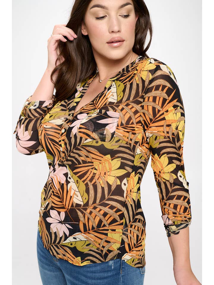 DNA Couture – wholesale Blus - Dam – Plus Storlek Mesh Leaf Print Henley Blus