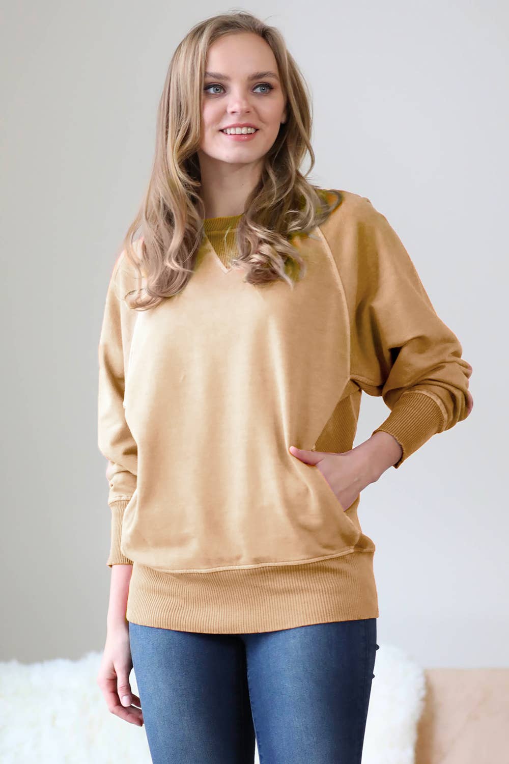 42POPS - Wholesale Sweatshirt - Women's - `.Washed French Terry Pullover With Side Pockets14