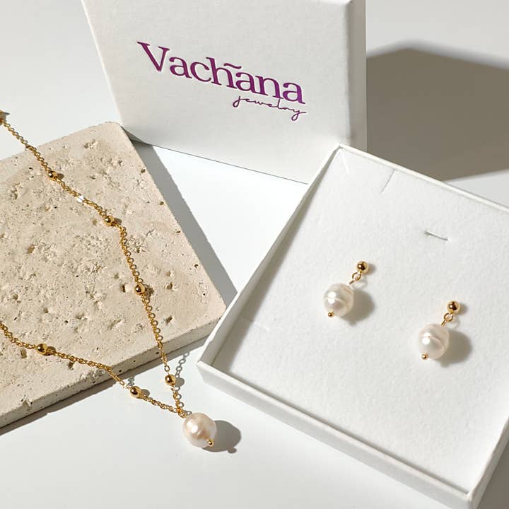 Set di gioielli Chucky Pearl per la vendita all'ingrosso da parte di Vachana