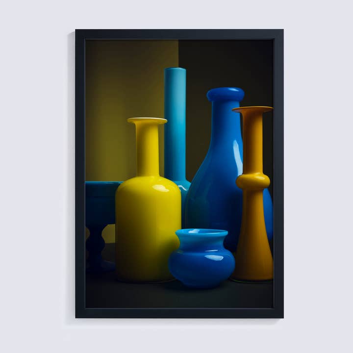 Giclée Fotoprint van glazen vazen uit het midden van de eeuw, blauw en geel voor wholesale door Ornament Art