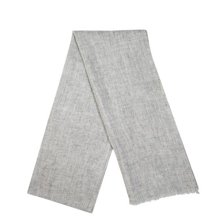 BNB Crafts Inc. - Wholesale Scarf - Women's - Light Grey Plain Light Muffler