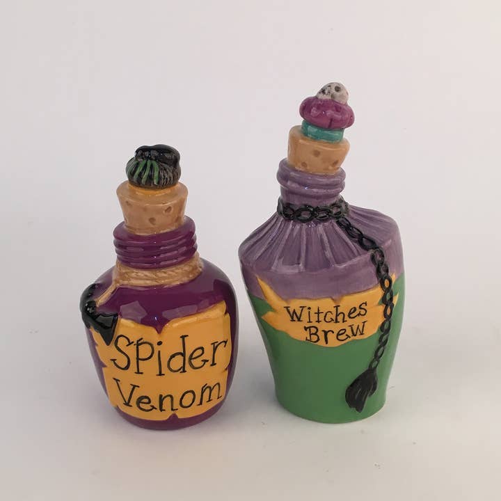 Blue Sky Clayworks - Wholesale Salt & Pepper Shaker Set - SPOOKY WITCH VIAL S&P SET