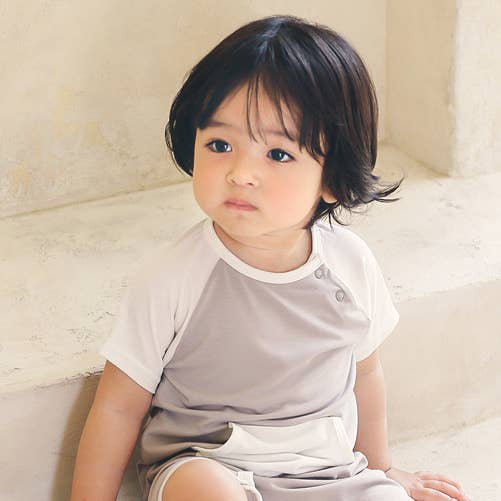 Combinaison Bébé Sourire Bambou Gris pour la vente par Vaenait Baby