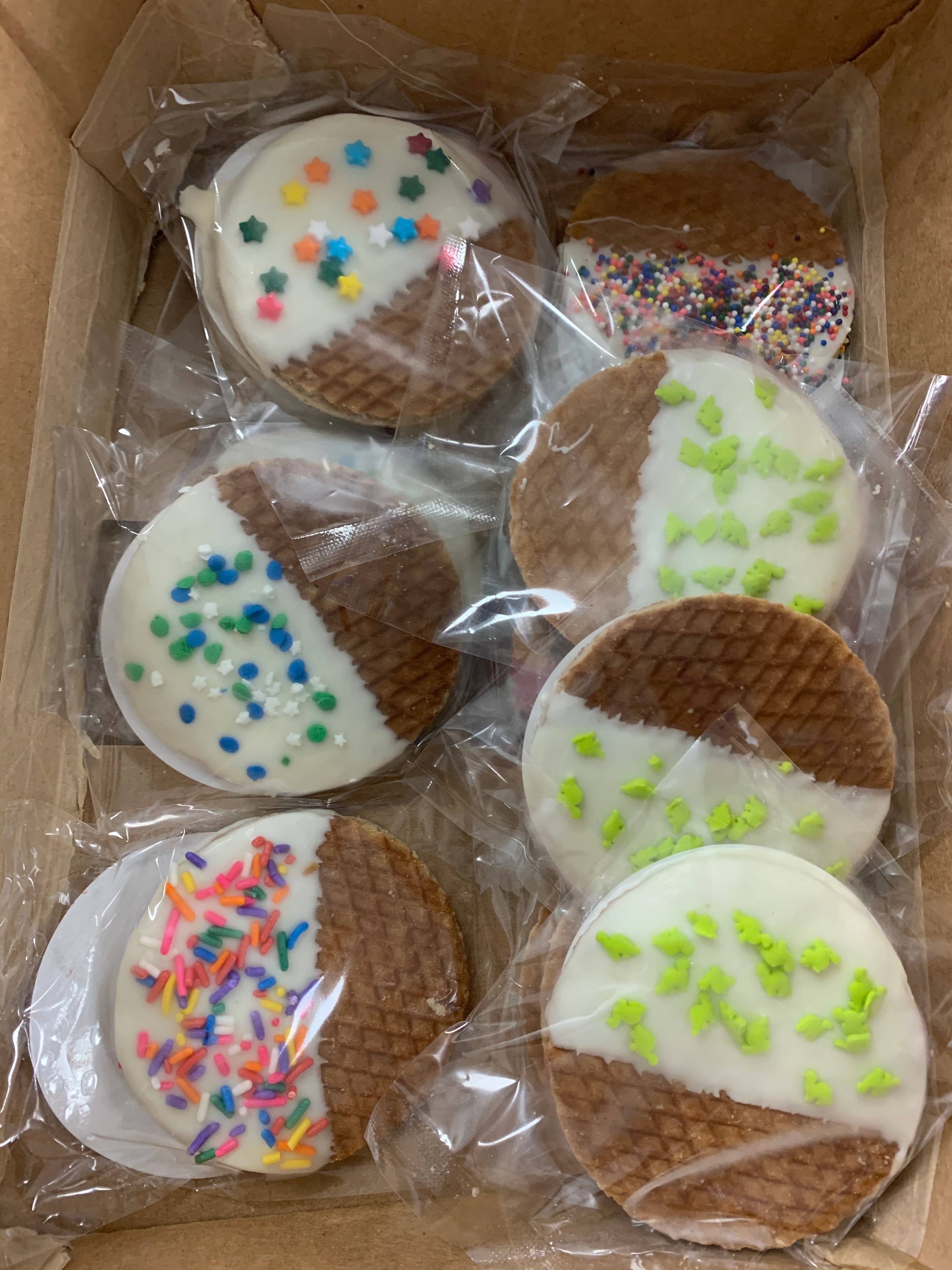 3Bros - Wholesale Biscuit - 16 Chocolate Dipped Stroopwafels, variety pack4