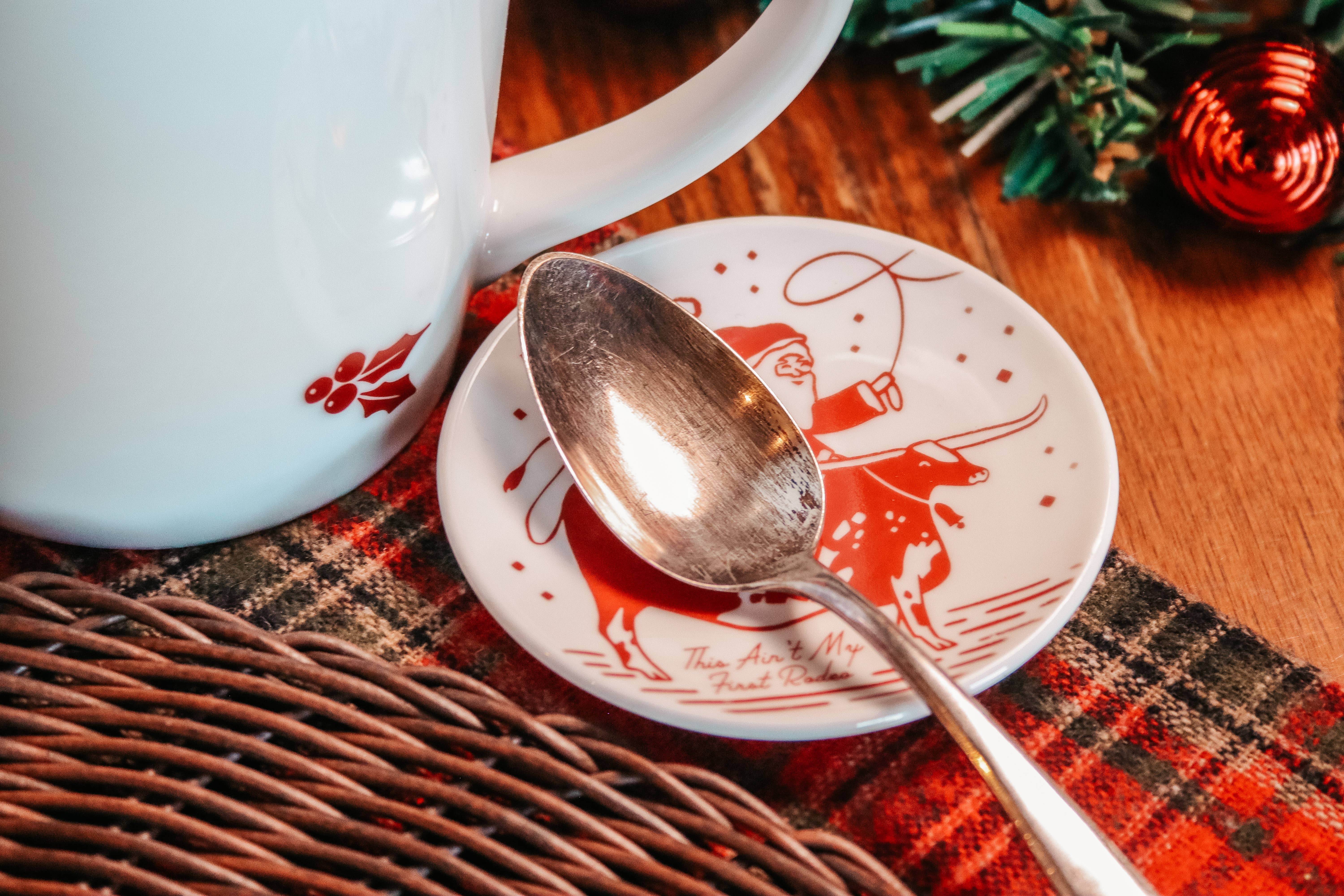 Lovegrass Designs - Vente Plateaux à bijoux - Assiette à beurre en porcelaine « This Ain't My First Rodeo »2